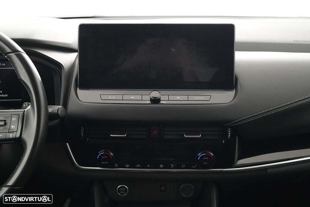 Nissan Qashqai 1.3 DIG-T N-Connecta Xtronic - 9