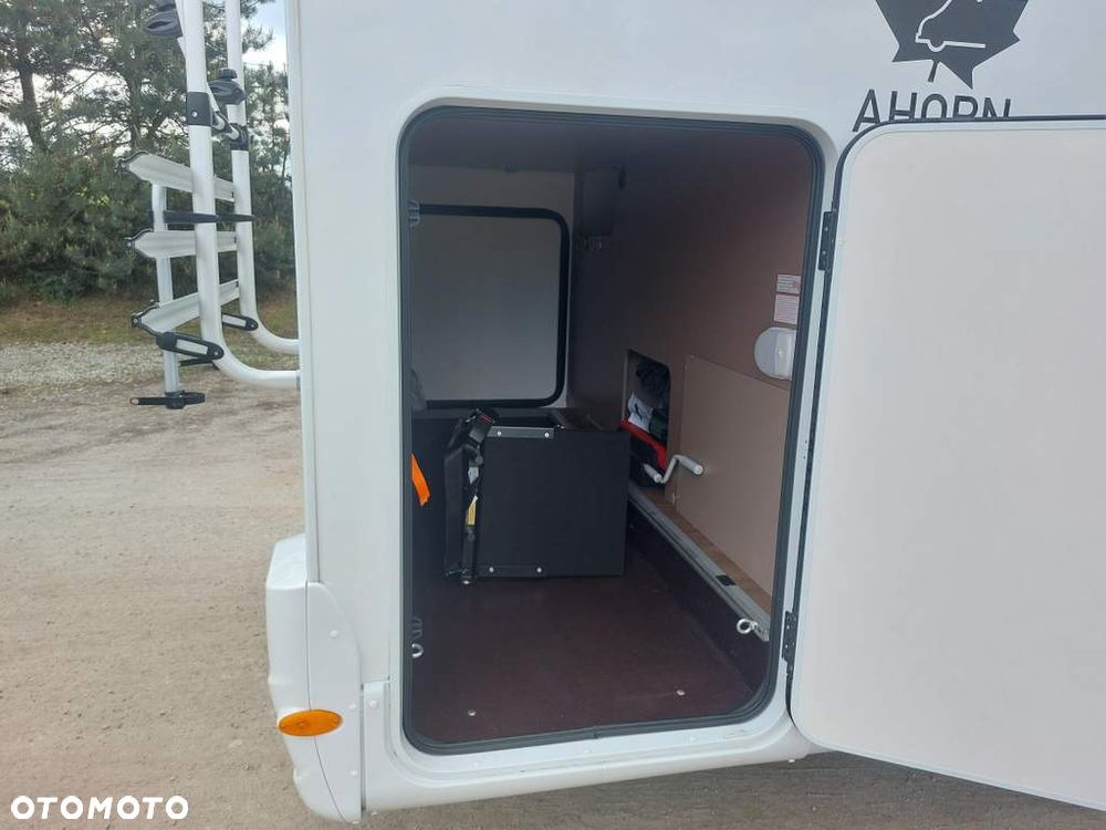 Renault Master AHORN Black Edition - 33