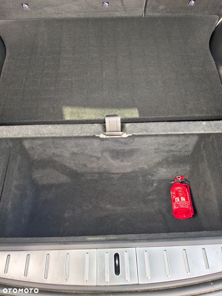 Tesla Model X Long Range Plus - 27