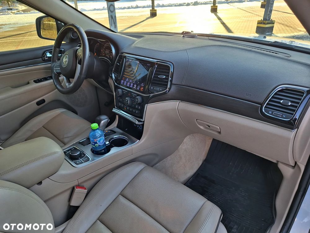 Jeep Grand Cherokee 3.6 V6 Overland EU6 - 22