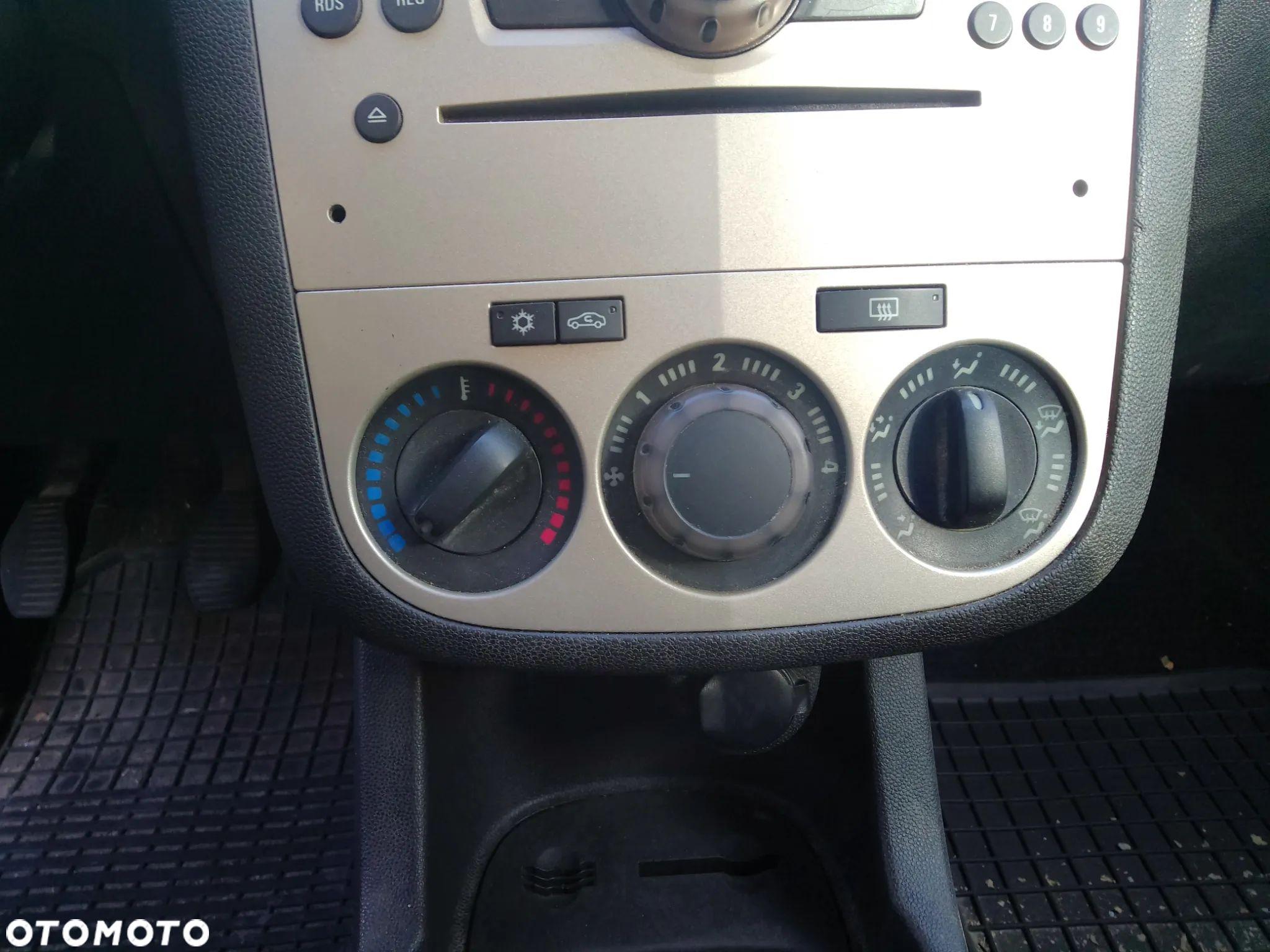 Panel klimatyzacji OPEL Corsa D 466119570 - 1