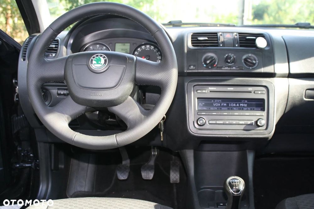 Skoda Fabia 1.2 HTP Elegance - 21