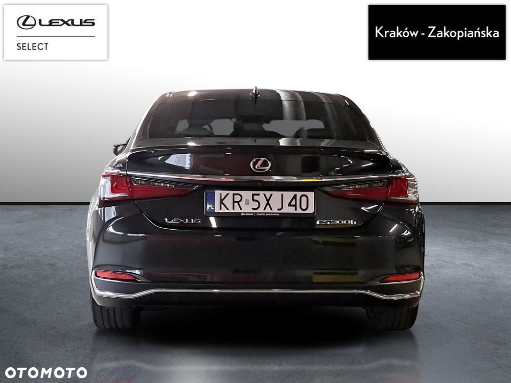 Lexus ES 300h Prestige - 9