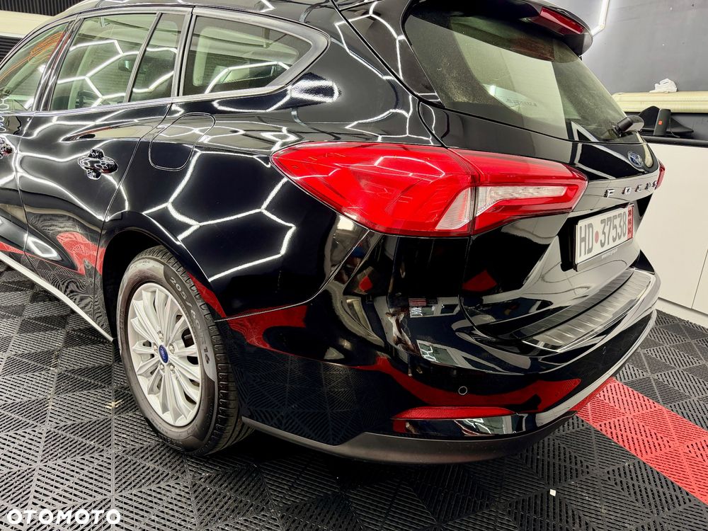 Ford Focus 1.5 EcoBlue STart-Stopp-System TITANIUM - 9