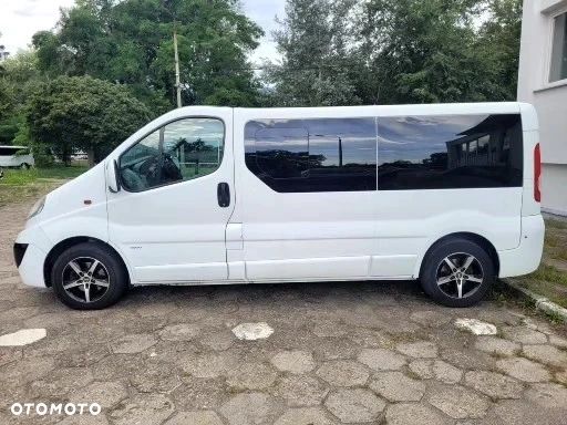 Opel Vivaro - 2
