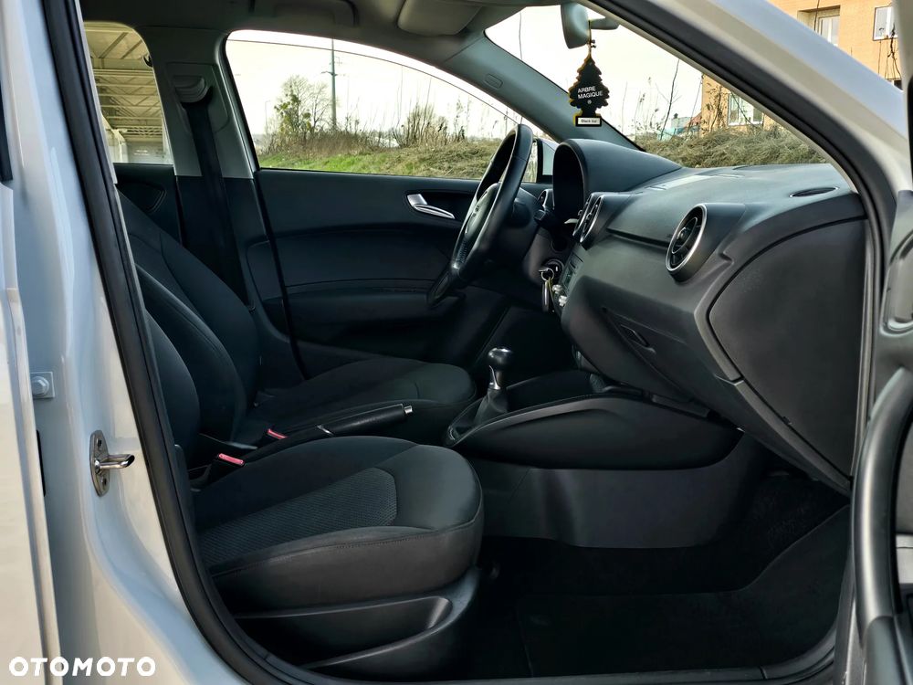 Audi A1 Sportback 1.4 TDI (ultra) design - 9