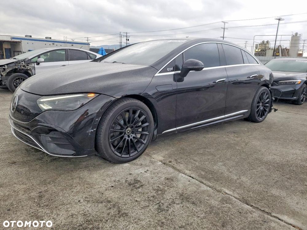 Mercedes-Benz EQE - 2