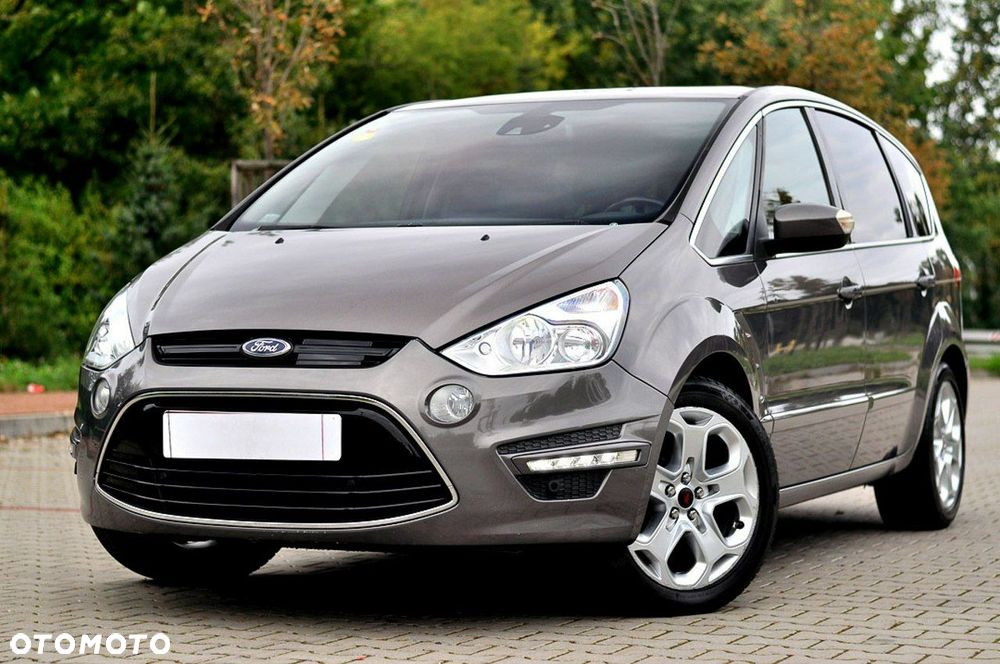 Ford S-Max - 33