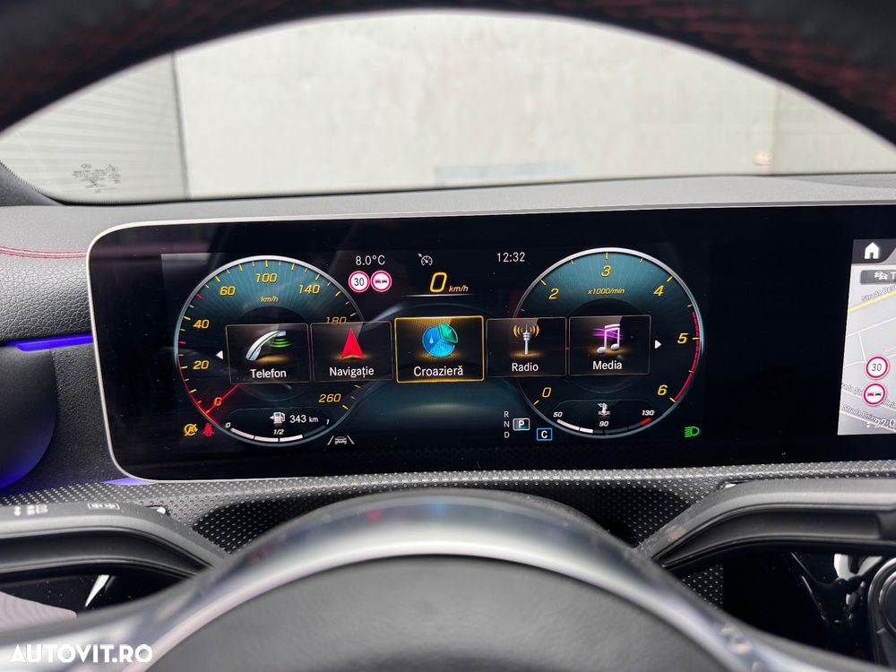 Mercedes-Benz CLA - 30