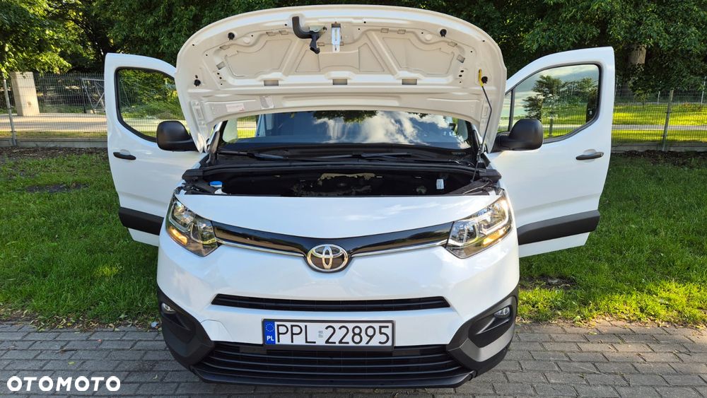 Toyota Proace City - 8
