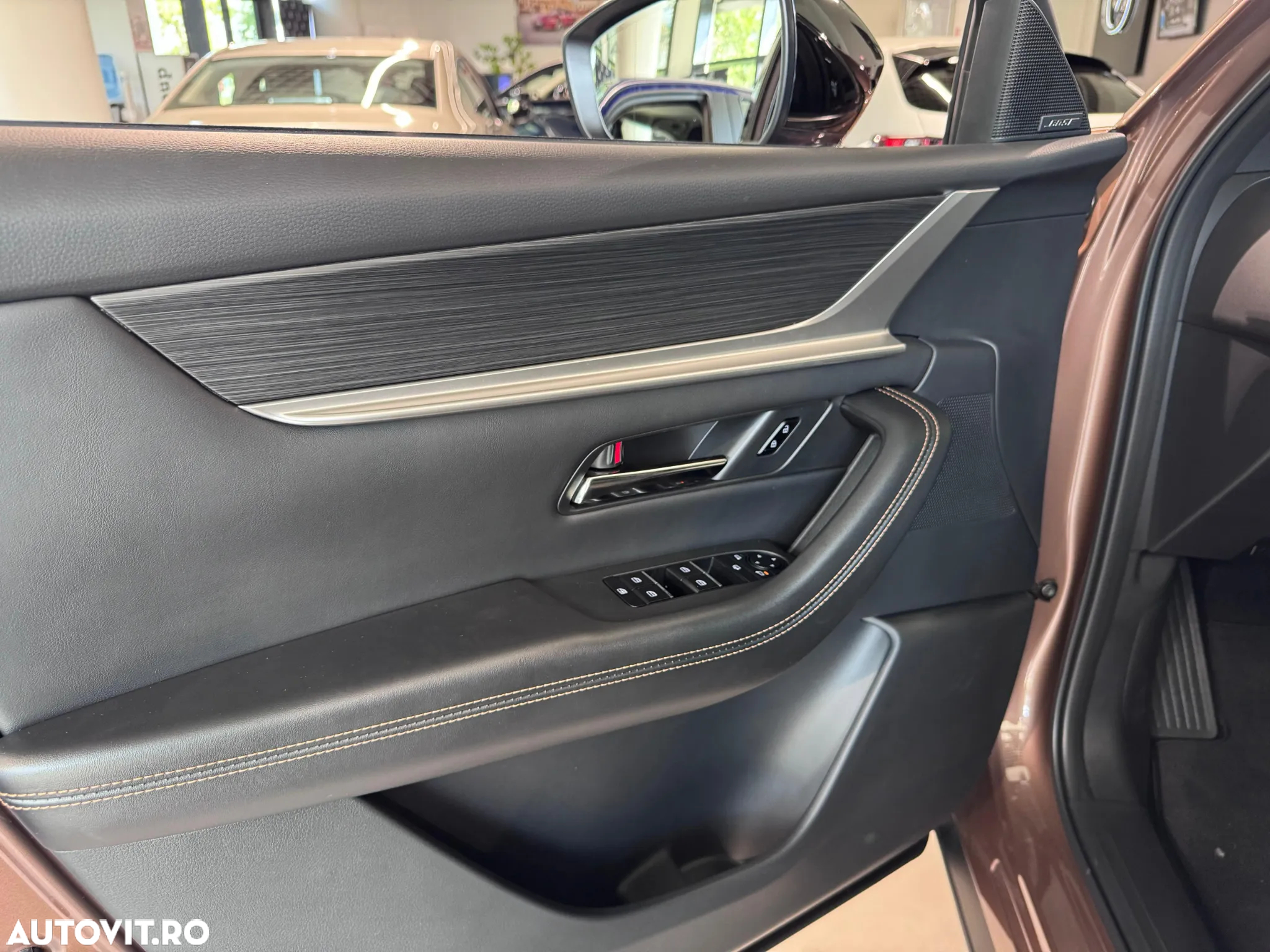 Mazda CX-80 2.5 e-Skyactiv AT8 AWD PHEV Homura Plus - 6