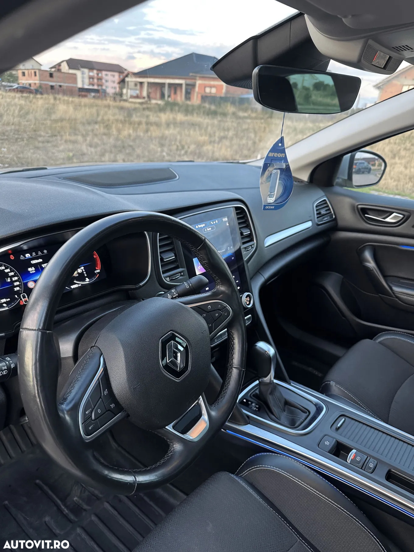 Renault Megane BLUE dCi 115 EDC Techno - 11