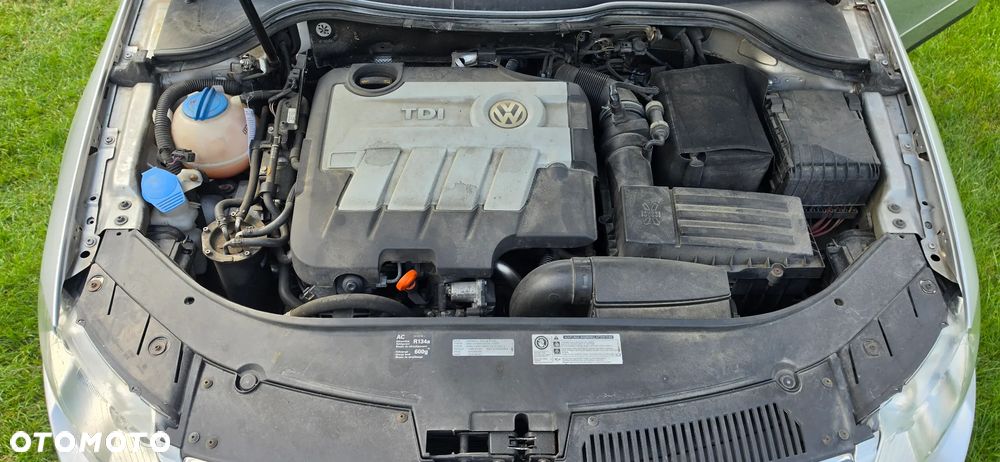 Volkswagen Passat 2.0 TDI Comfortline - 20