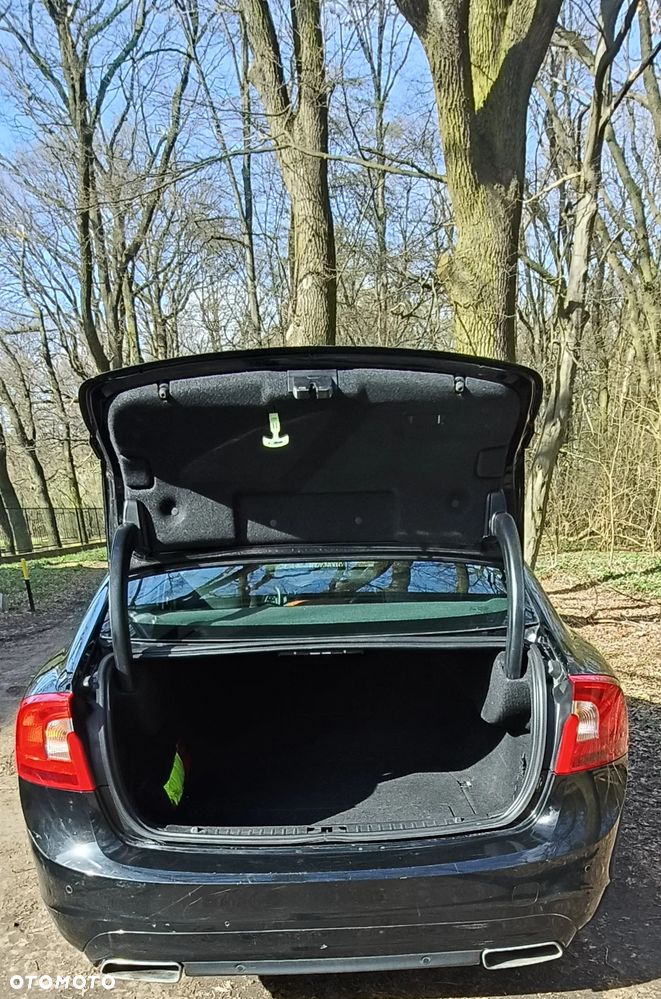 Volvo S60 T5 Geartronic RDesign - 29