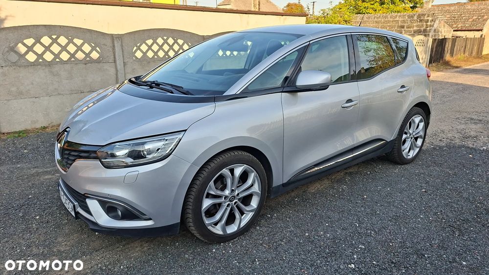 Renault Scenic - 1