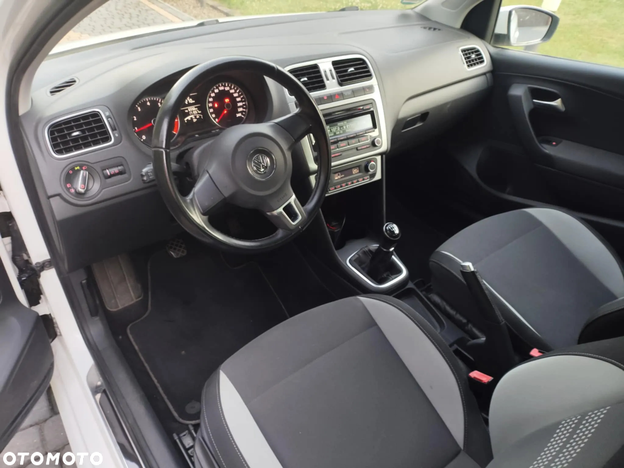 Volkswagen Polo 1.2 Life - 12