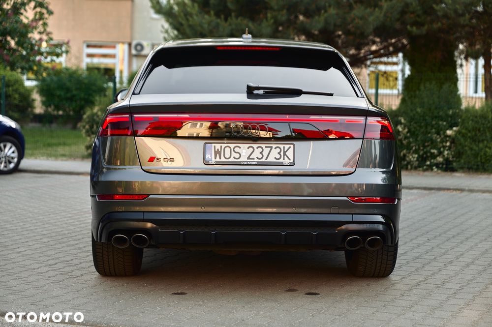 Audi SQ8 - 14