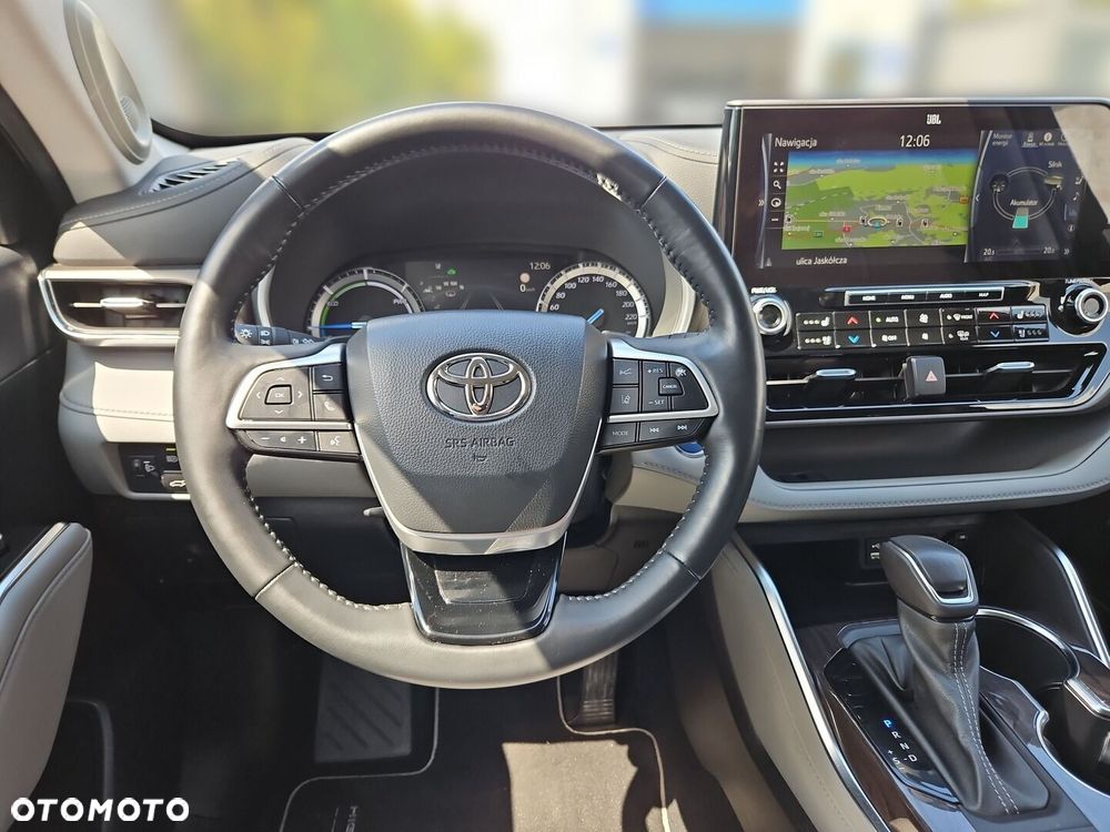 Toyota Highlander - 11
