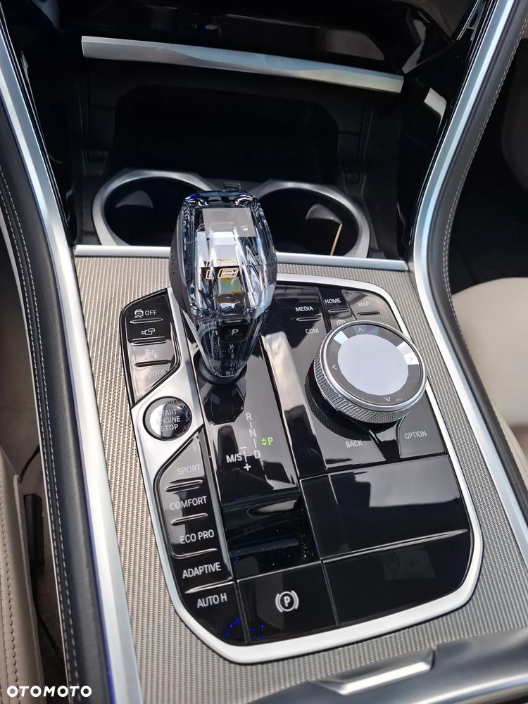 BMW Seria 8 - 5