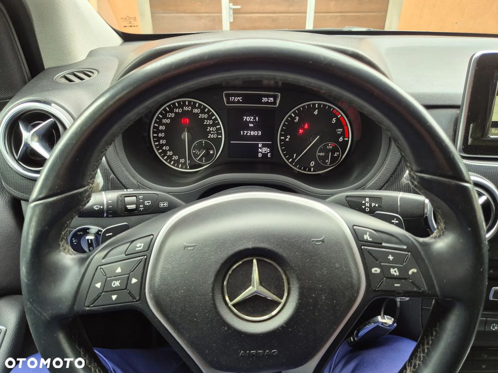 Mercedes-Benz Klasa B 180 d 7G-DCT Edition - 11