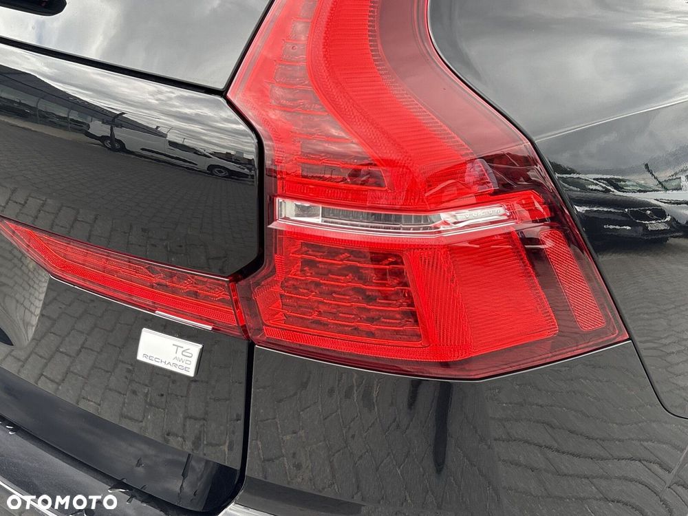 Volvo XC 60 T6 Plug-In Hybrid AWD Inscription - 27