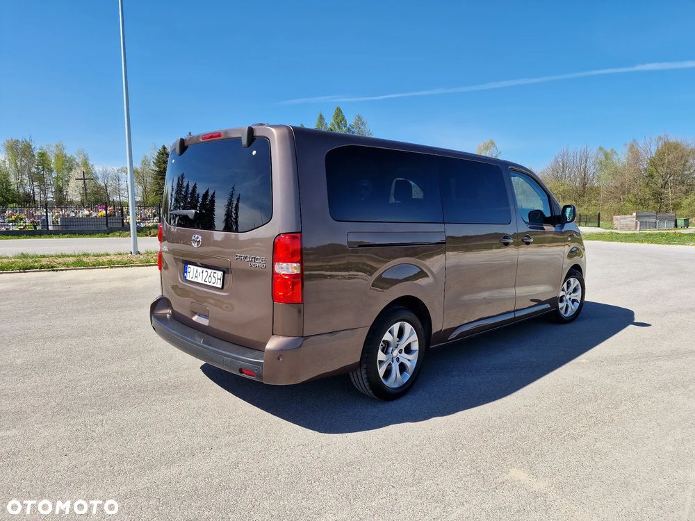 Toyota ProAce 2,0-l-D-4D L2 (8-Si.) Verso Family Comfort - 6