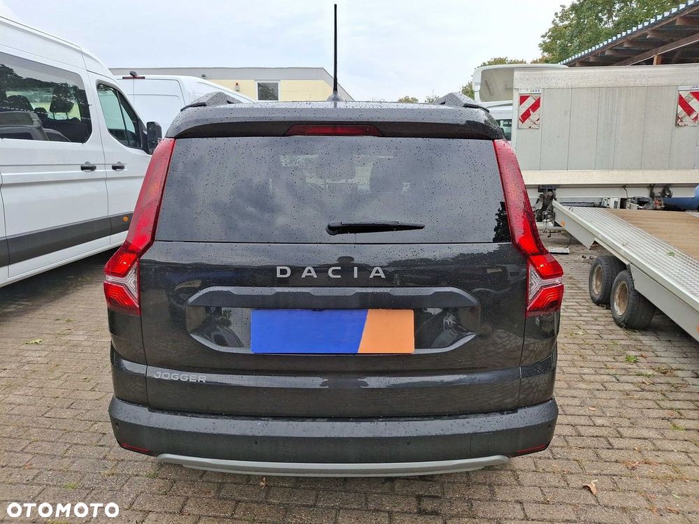 Dacia Jogger 1.0 TCe SL Extreme 7os - 5
