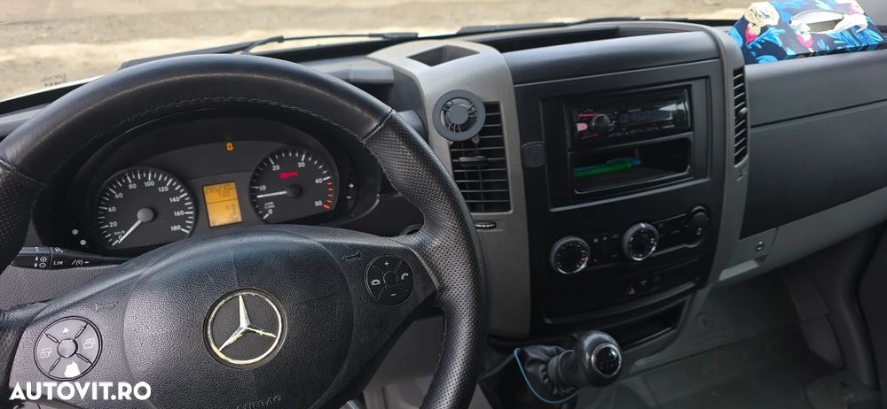 Mercedes-Benz Sprinter 519 /419/319 - 3