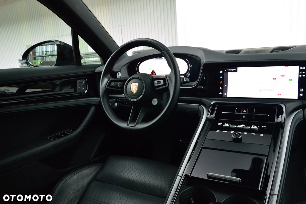 Porsche Panamera 4 - 23