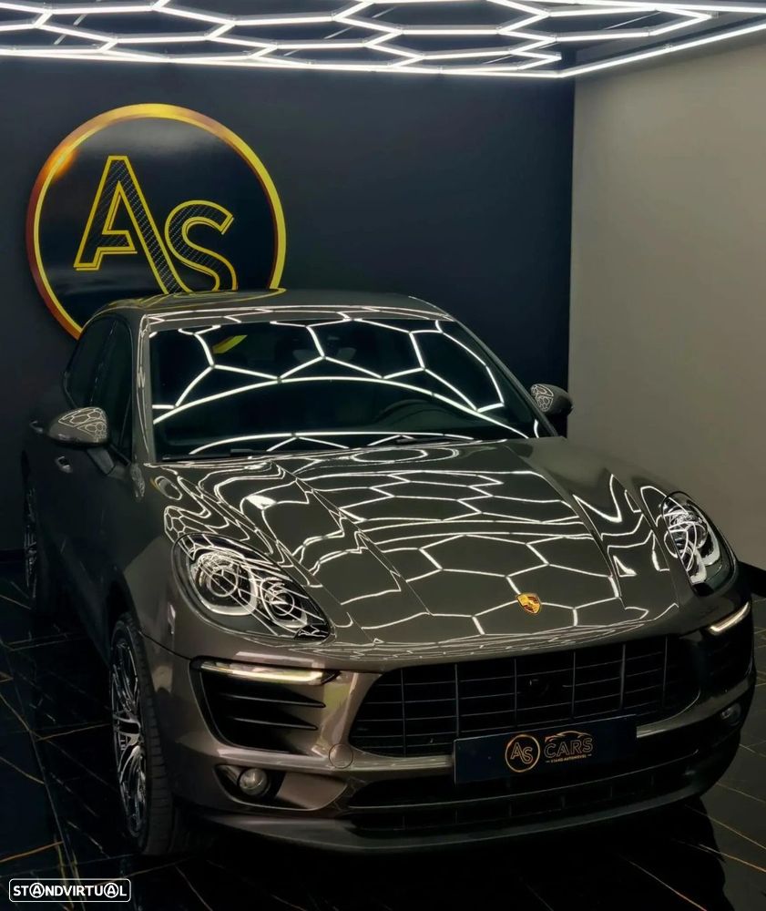 Porsche Macan - 36