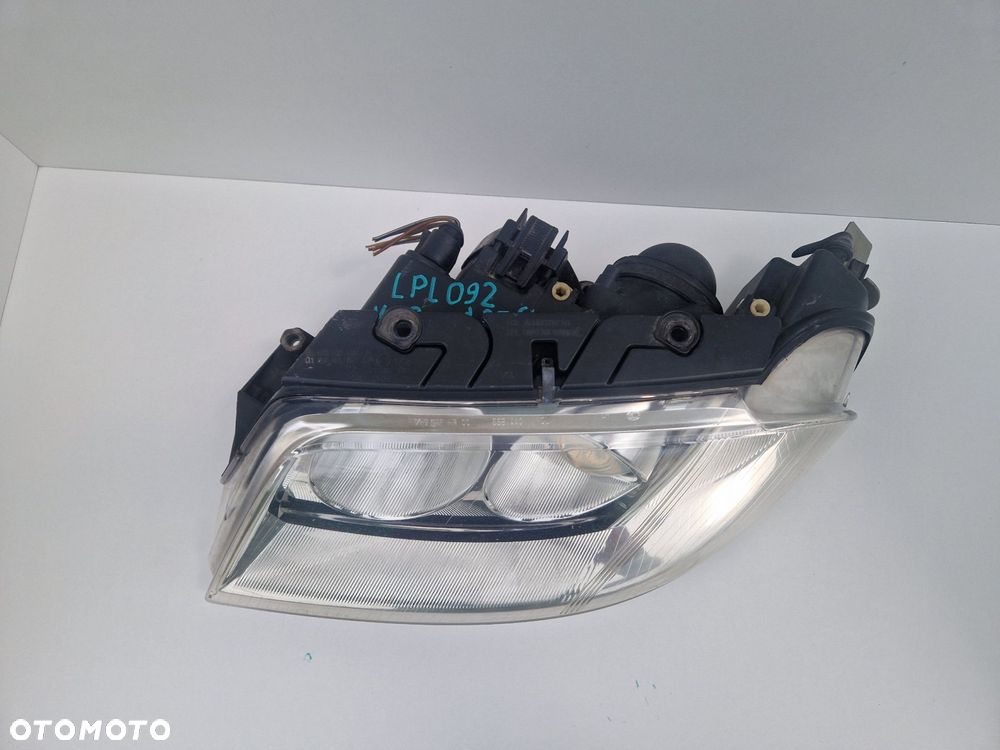 VW PASSAT B5 FL LAMPA PRZÓD PRZEDNIA LEWA  EUROPA 3B0941015A - 3