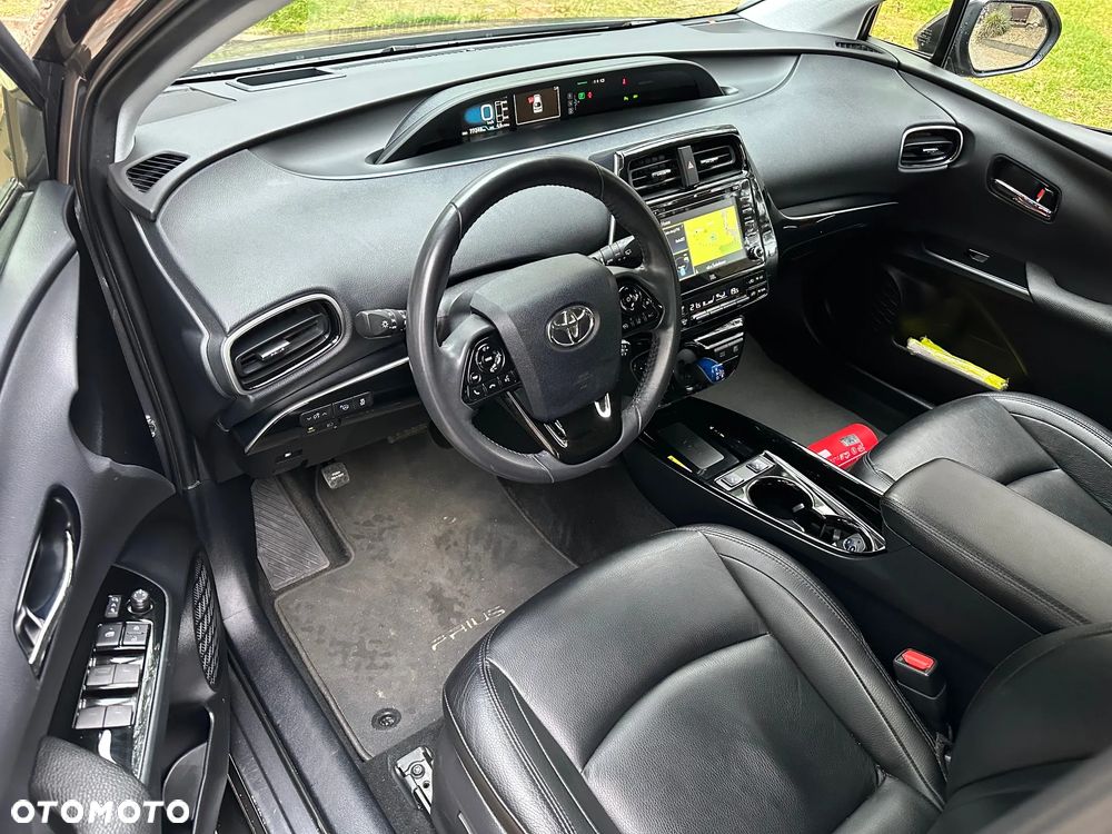 Toyota Prius 1.8 Hybrid Prestige - 23