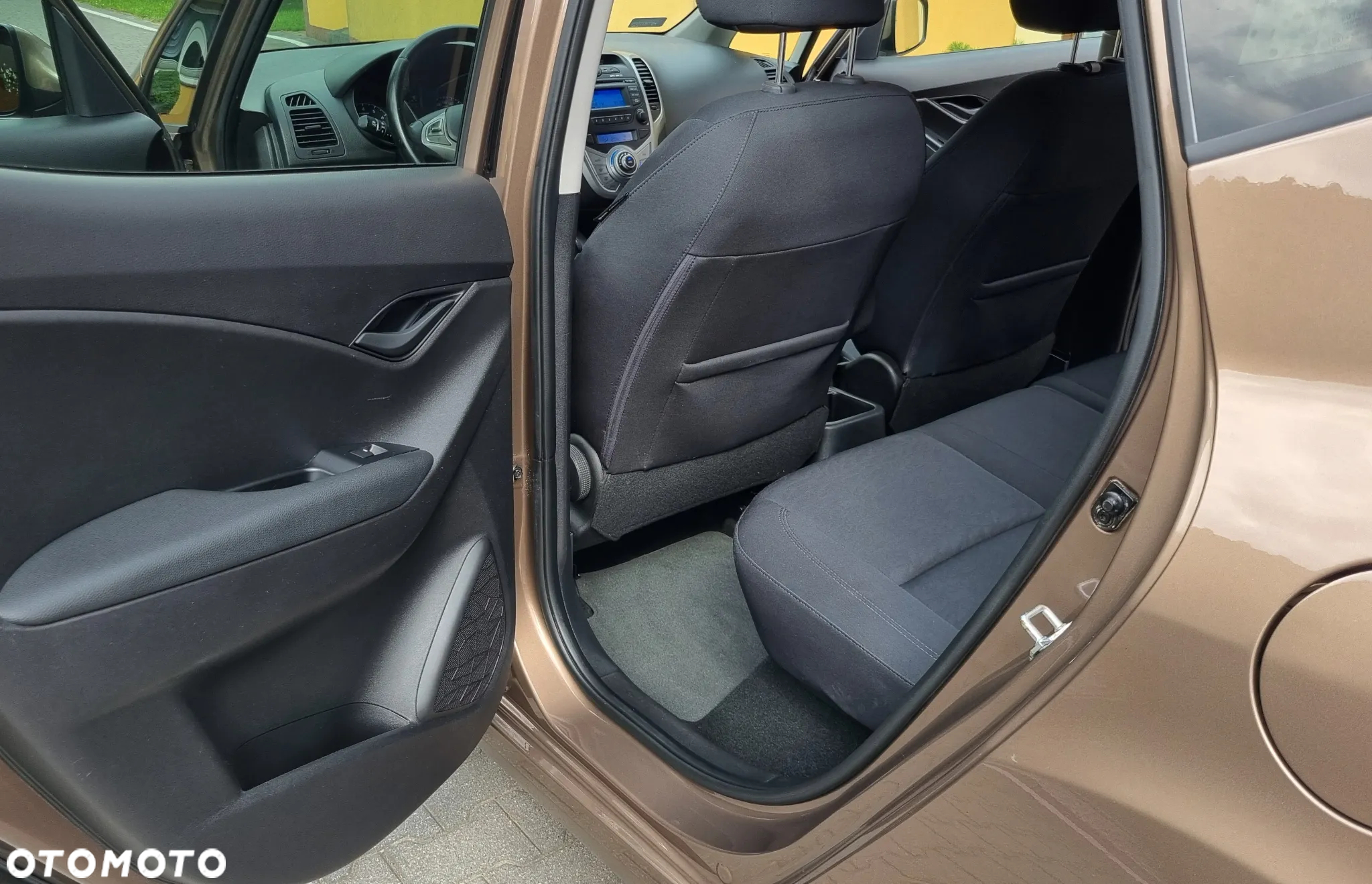 Hyundai ix20 1.6 Comfort - 16