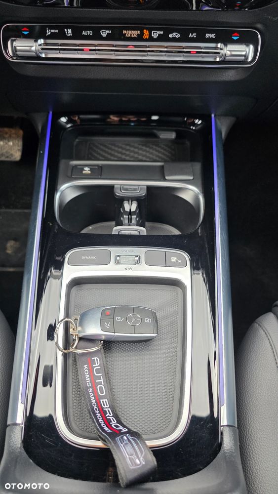 Mercedes-Benz GLA 250 4Matic 8G-DCT Special Edition - 19
