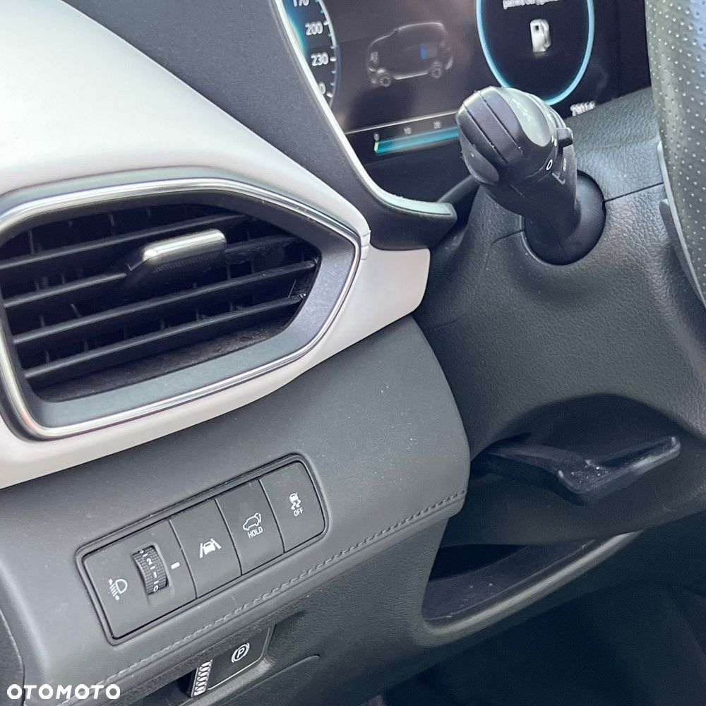 Hyundai Santa Fe 1.6 T-GDI PHEV Platinum 4WD - 23