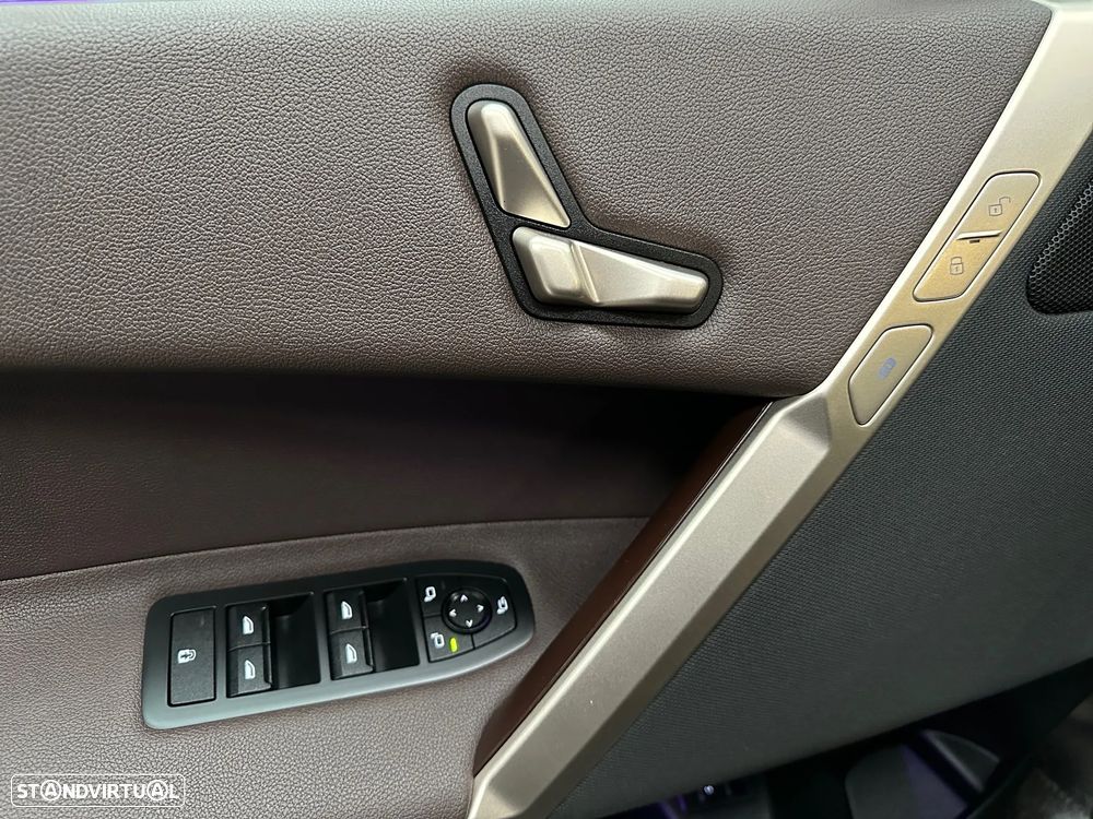 BMW iX xDrive 40 Pack Desportivo - 16