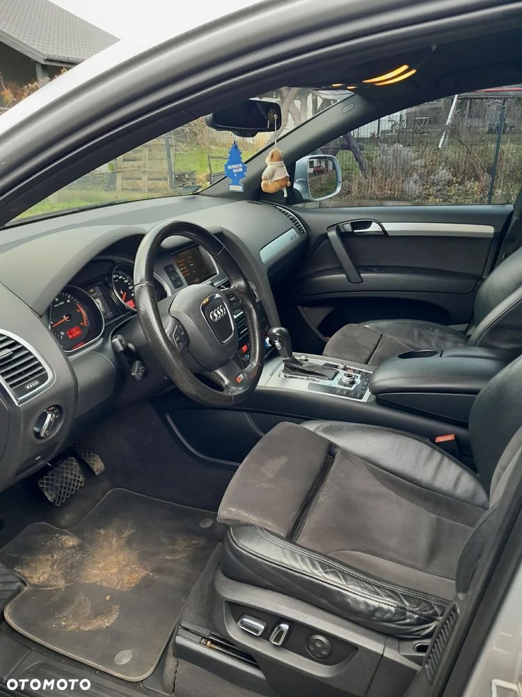 Audi Q7 3.0 TDI Quattro Tiptronic - 9