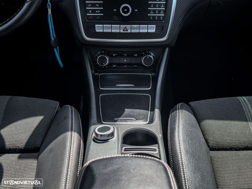 Mercedes-Benz A 160 d AMG Line Aut. - 30