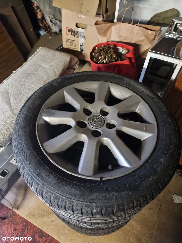 Toyota Corolla Verso - 9