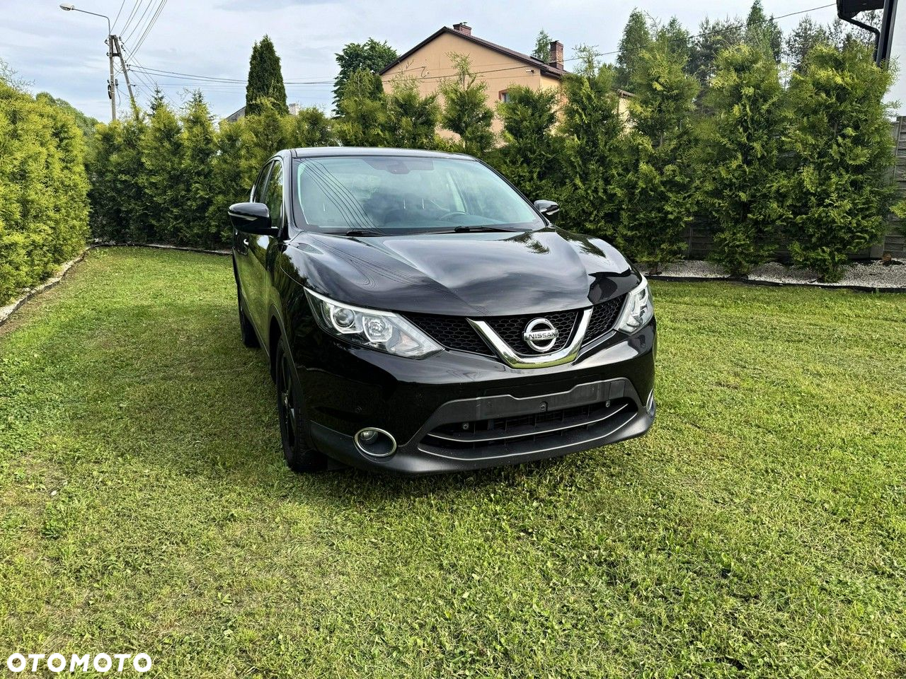 Nissan Qashqai 1.6 dCi 4 x 4 DPF Start/Stop tekna - 2