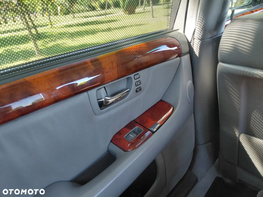 Lexus LS Prestige - 13