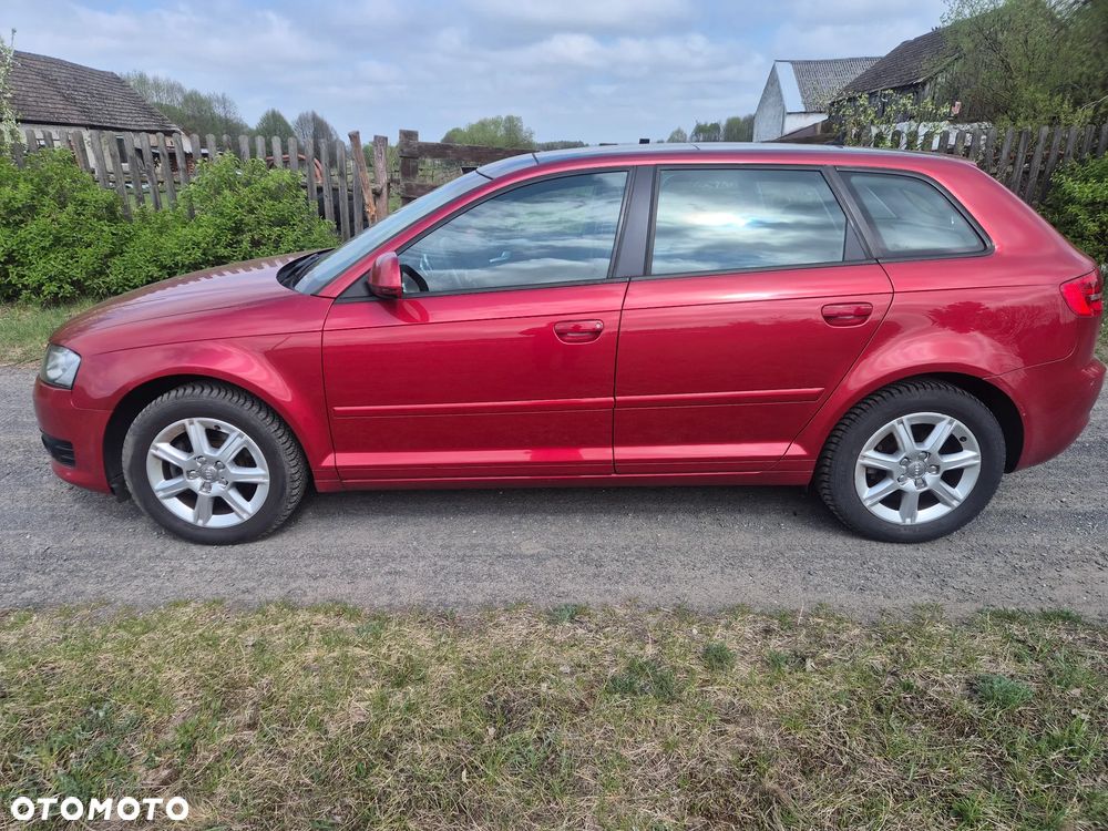 Audi A3 Sportback 1.4 TFSI S tronic Ambiente - 4