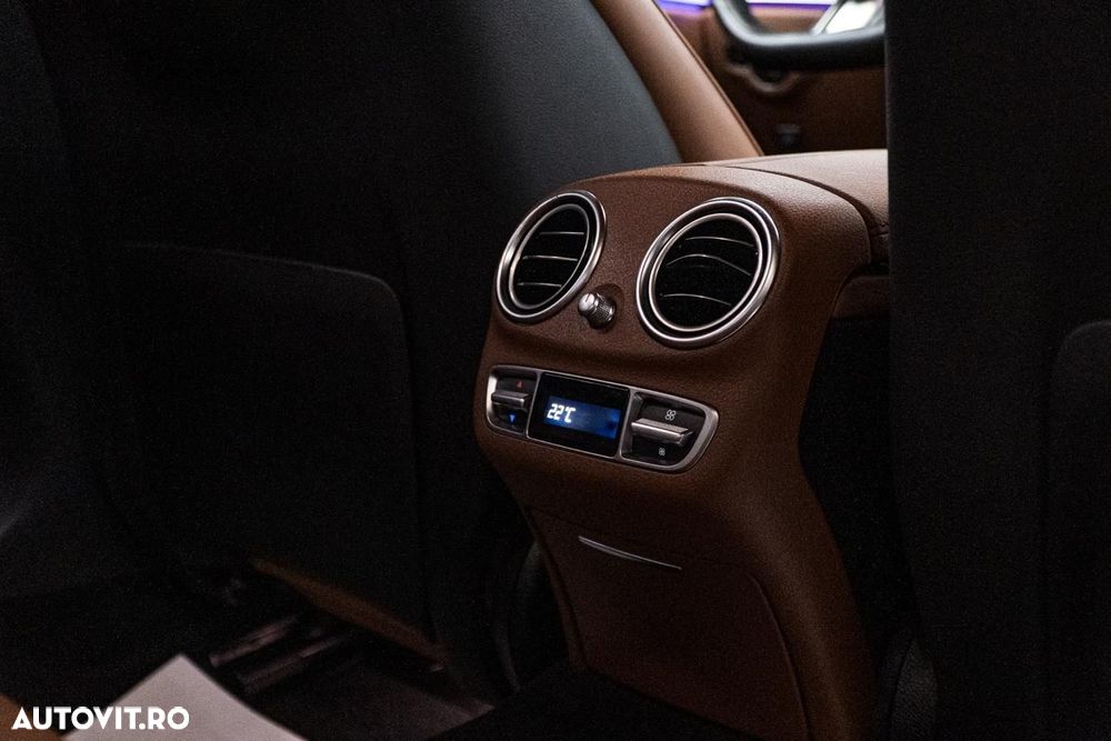 Mercedes-Benz E 300 9G-TRONIC AMG Line - 27