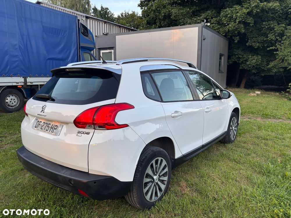 Peugeot 2008 82 e-VTI ETG5 Allure - 8