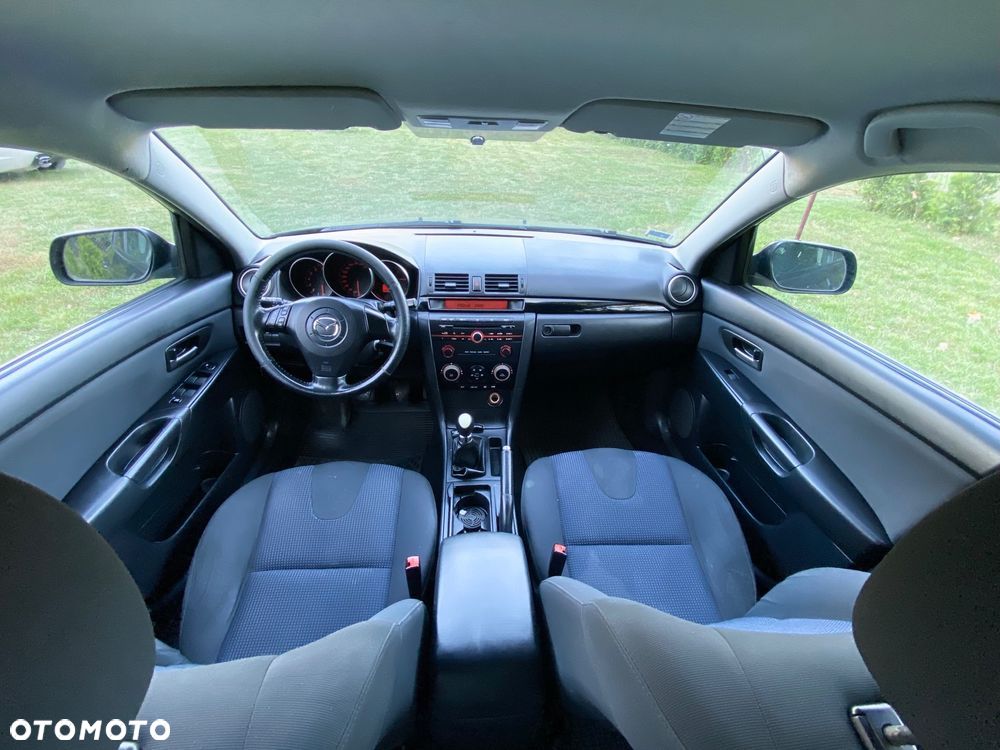 Mazda 3 - 4