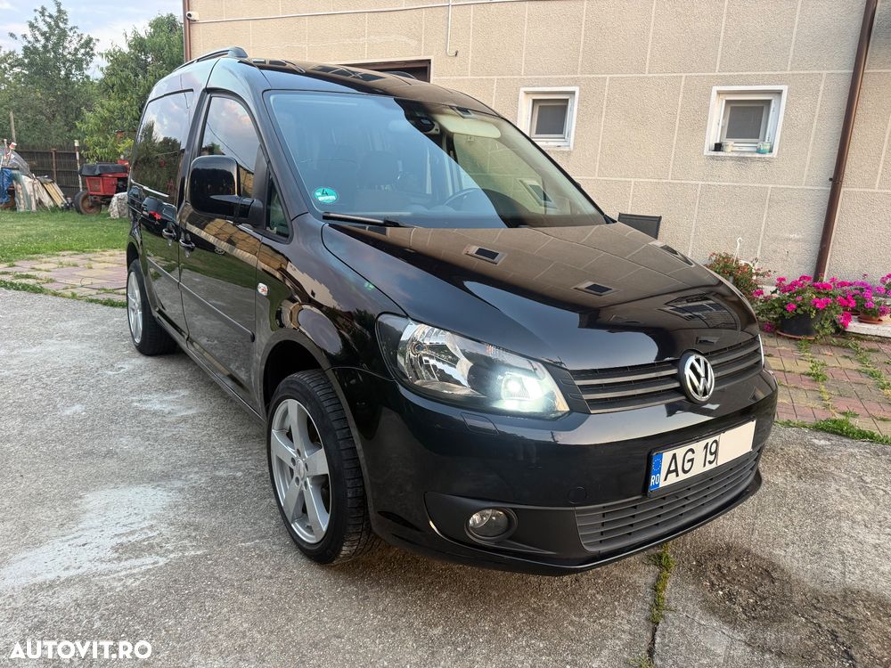 Volkswagen Caddy 2.0 TDI Comfortline DSG - 21