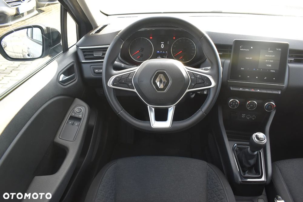 Renault Clio 1.0 TCe Equilibre - 23