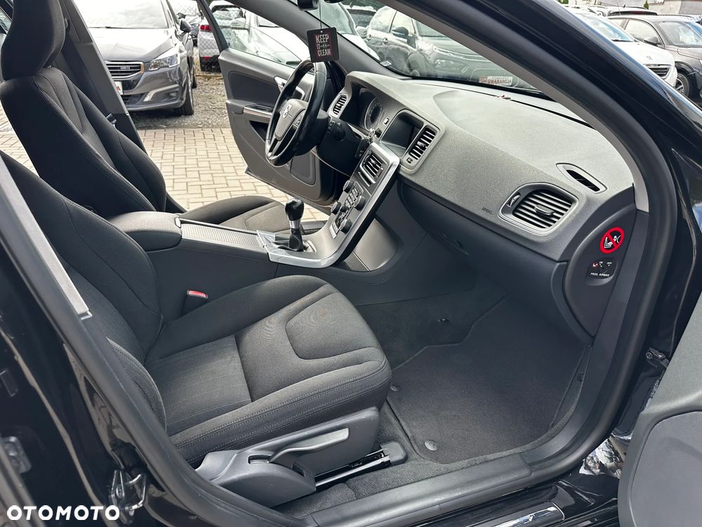 Volvo V60 - 22