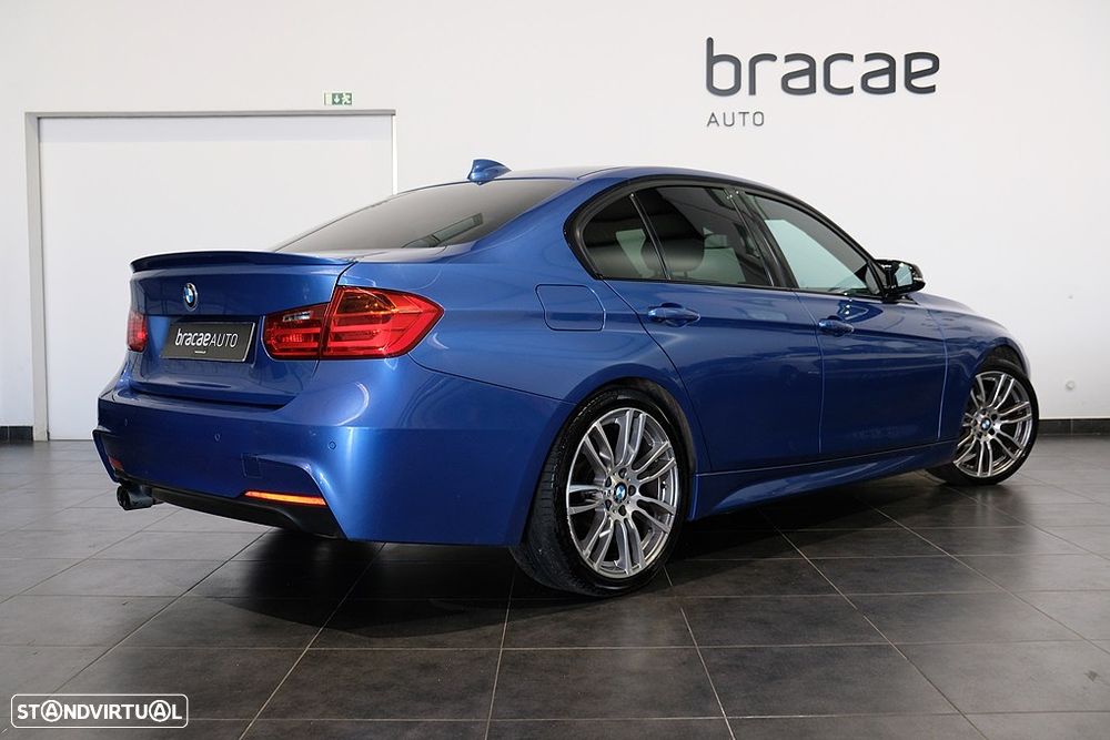 BMW 328 i Auto Pack M - 2