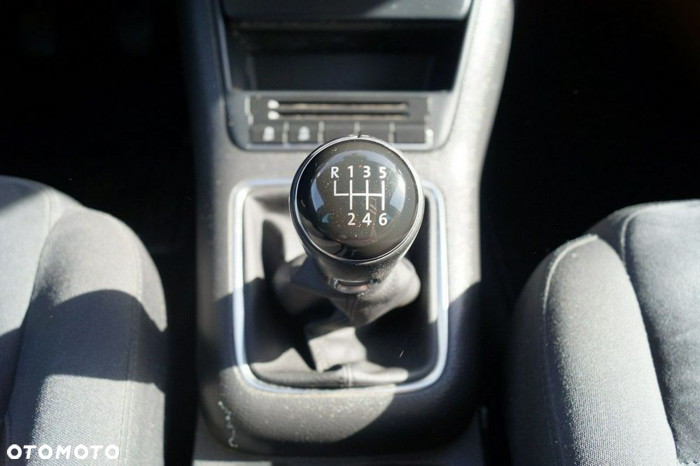Volkswagen Tiguan - 23
